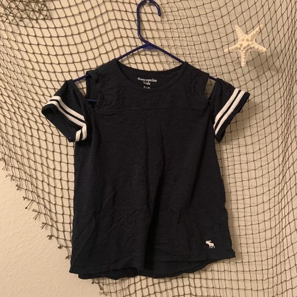 abercrombie kids Other - Abercrombie - Short Sleeve off the shoulders Short Sleeve Shirt. Size 11/12
